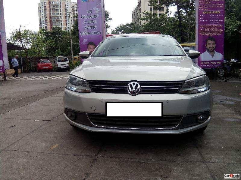 Volkswagen Jetta 2.0 TDI HIGHLINE MT 2013