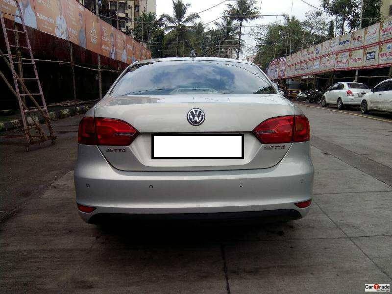 Volkswagen Jetta 2.0 TDI HIGHLINE MT 2013