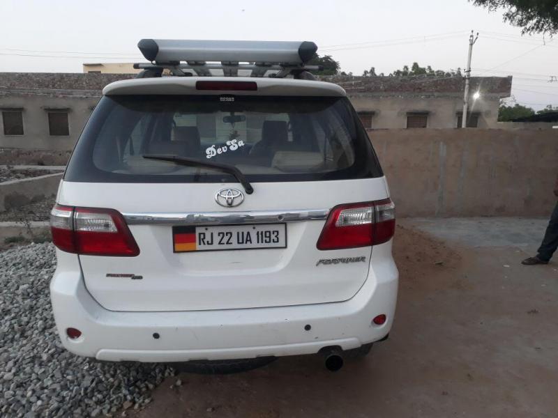 Toyota Fortuner 2.5 4x2 AT TRD Sportivo 2010