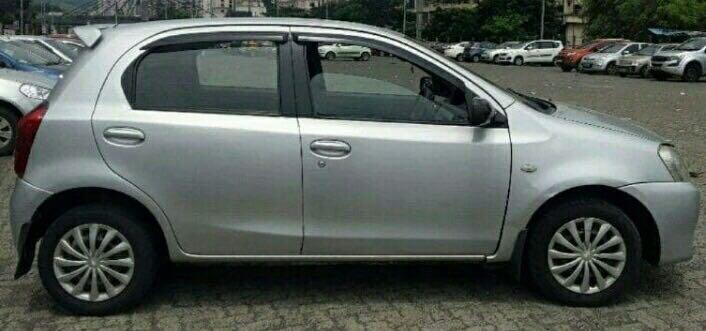 Toyota Etios Liva GD 2012