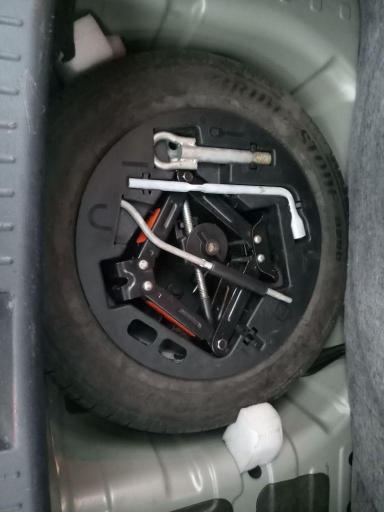 Mahindra KUV100 K6 6 STR 2016