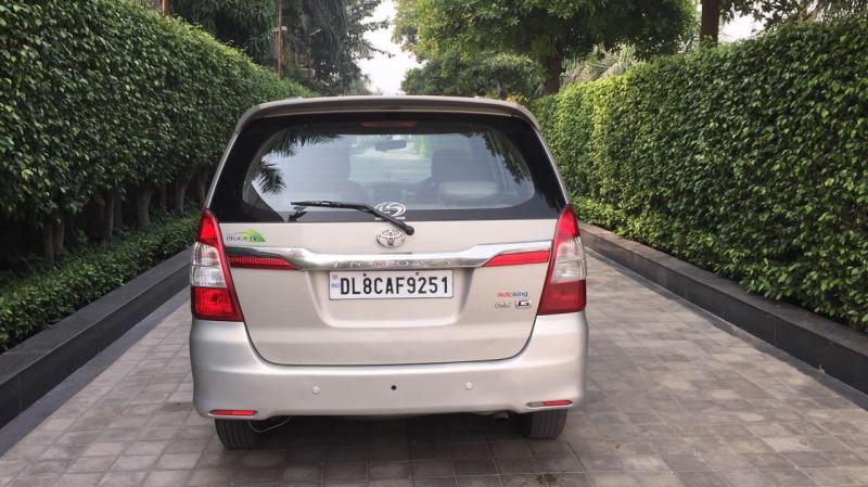 Toyota Innova 2.5 G 2014