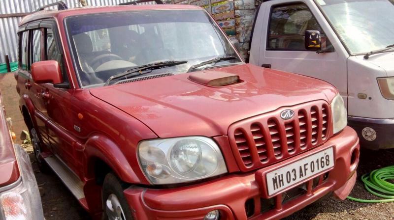 Mahindra Scorpio SLX 2006