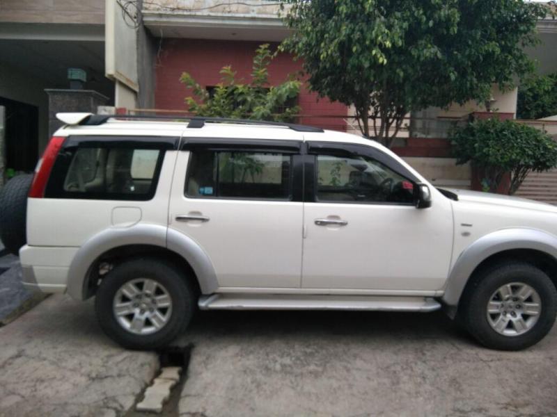 Ford Endeavour XLT TDCI 4X4 2008