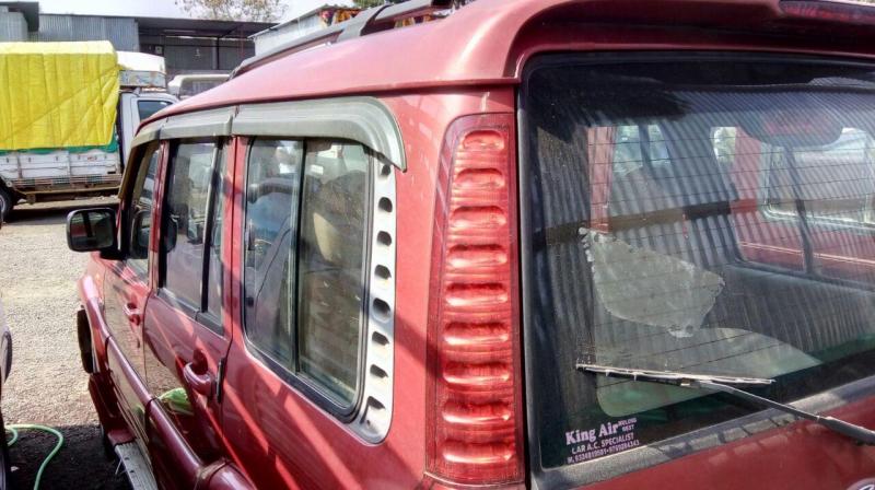 Mahindra Scorpio SLX 2006