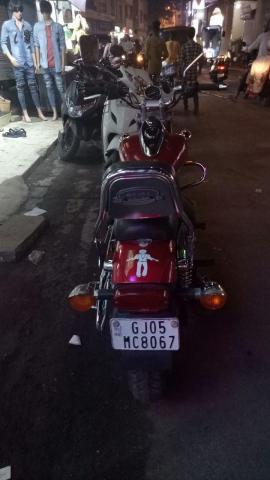 Bajaj Avenger 220cc 2015