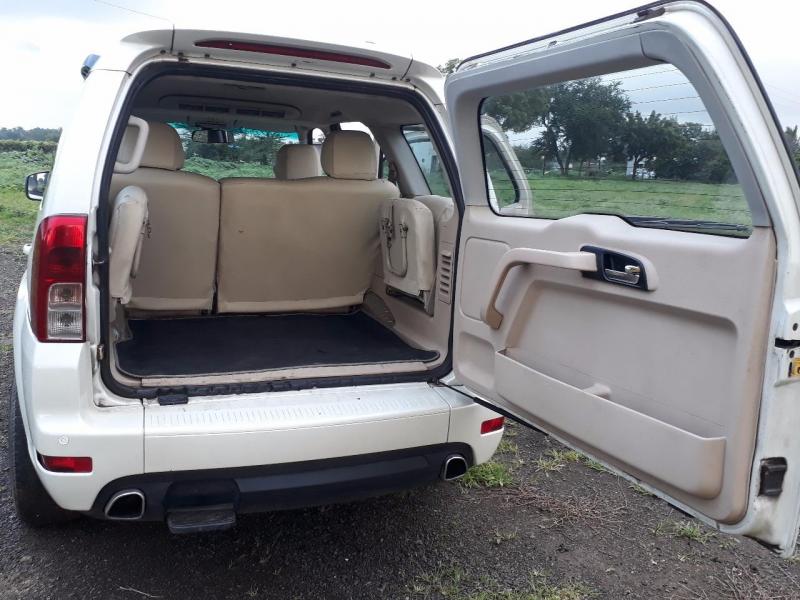 Tata Safari Storme 2.2 EX 4X2 2013