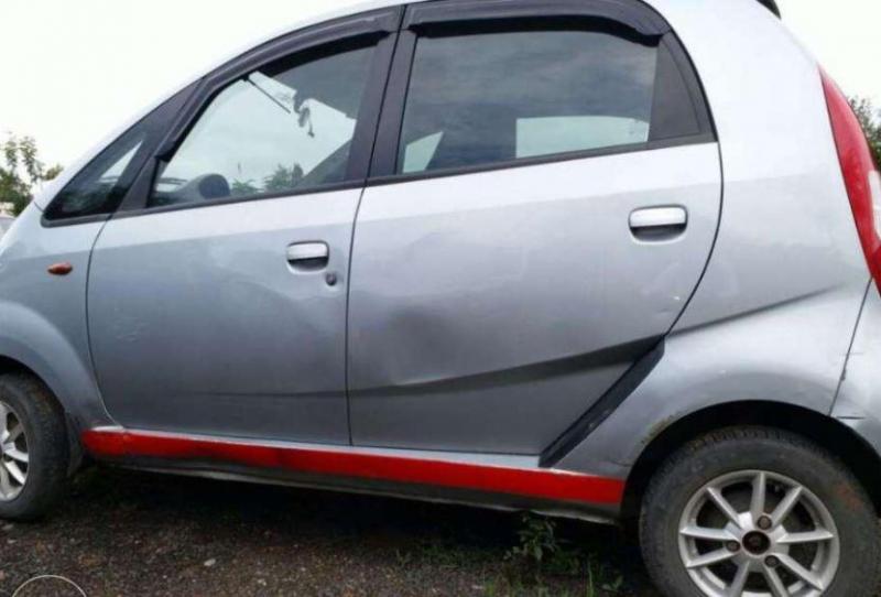 Tata Nano LX 2011