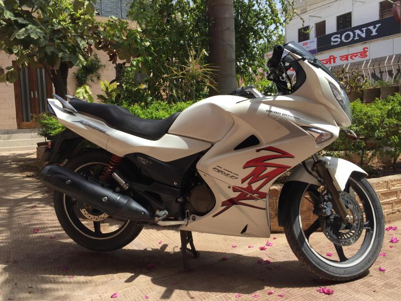 zmr karizma bike price