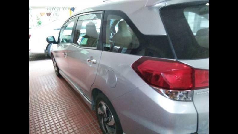 Honda Mobilio V i-DTEC 2015