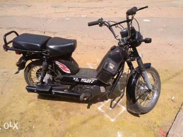 tvs xl super moped price