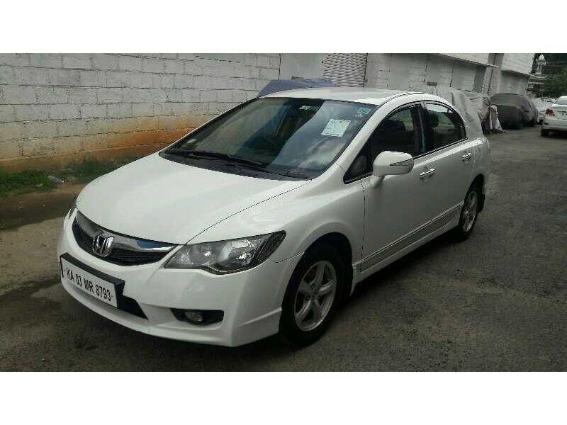 Honda Civic 1.8 V AT 2013