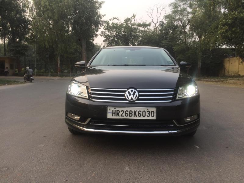 Volkswagen Passat Comfortline 2.0 TDI AT 2011