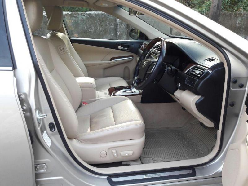 Toyota Camry 2.5 AT 2014