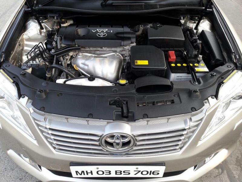 Toyota Camry 2.5 AT 2014