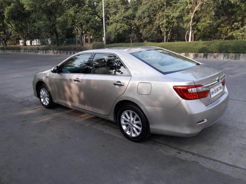 Toyota Camry 2.5 AT 2014