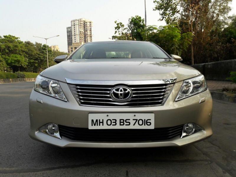 Toyota Camry 2.5 AT 2014
