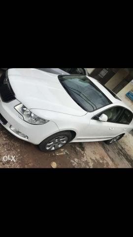 SKODA SUPERB Ambition 2.0 TDI CR AT 2012