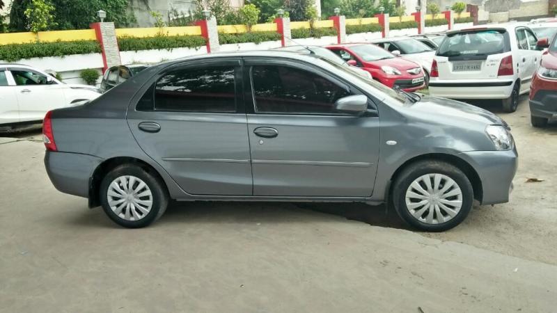 Toyota Etios GD 2013