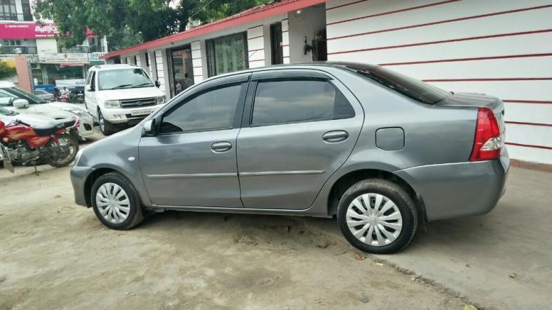 Toyota Etios GD 2013