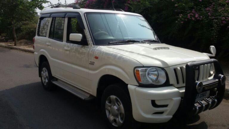 Mahindra Scorpio M2DI 2013