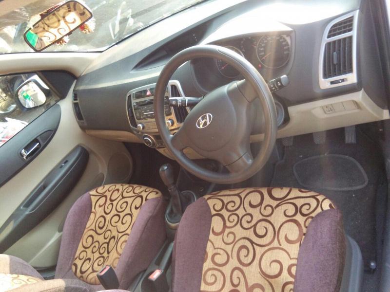 Hyundai i20 Magna (O) 1.4 CRDi 2012