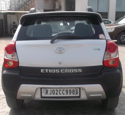 Toyota Etios Cross 1.4 VD 2016