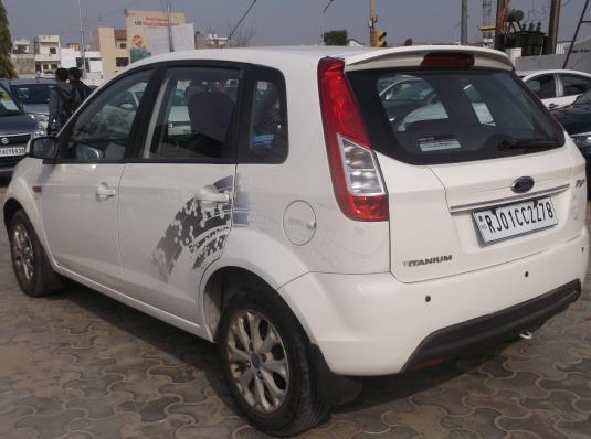 Ford Figo DURATEC TITANIUM 1.2 2014