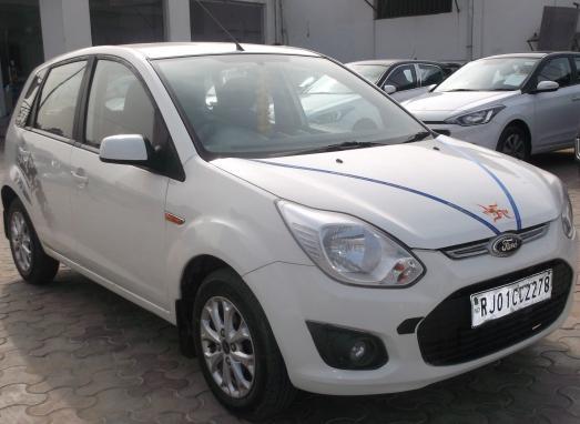 Ford Figo DURATEC TITANIUM 1.2 2014