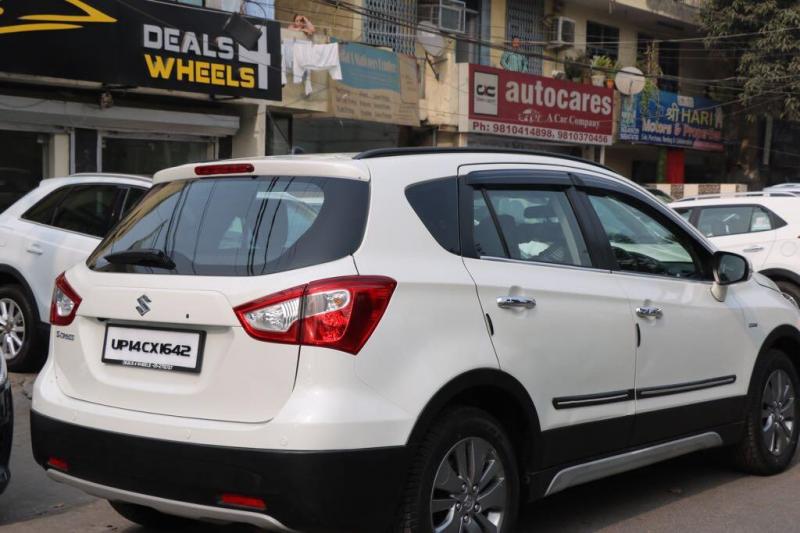Maruti Suzuki S-Cross Alpha 1.6 2016