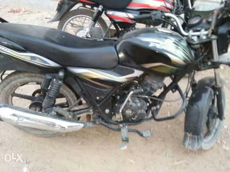 bajaj discover 100cc second hand price