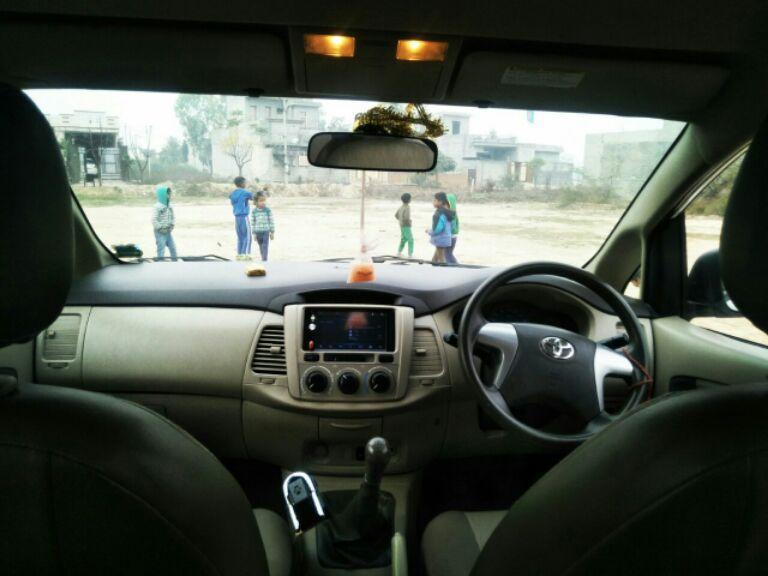 Toyota Innova 2.5 G (Diesel) 7 Seater 2012