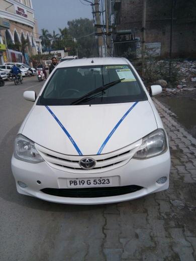 Toyota Etios Liva GD 2011