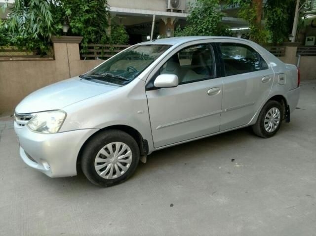 Toyota Etios GD 2012