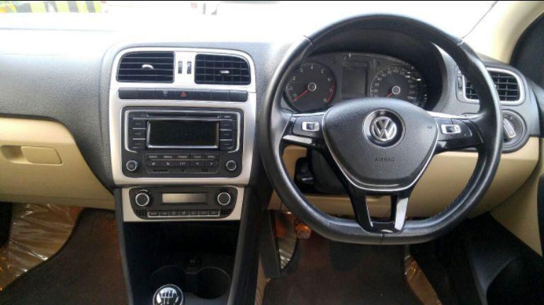 Volkswagen Polo 1.2 MPI Highline 2015