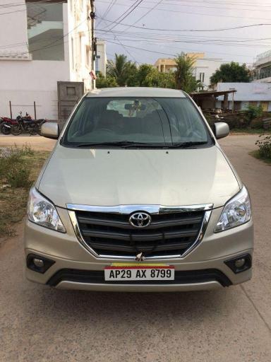 Toyota Innova 2.5 G (Diesel) 8 Seater 2012