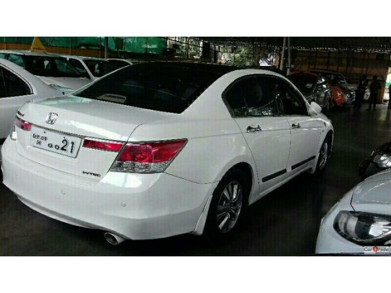 Honda Accord 2.4 ELEGANCE AT 2010