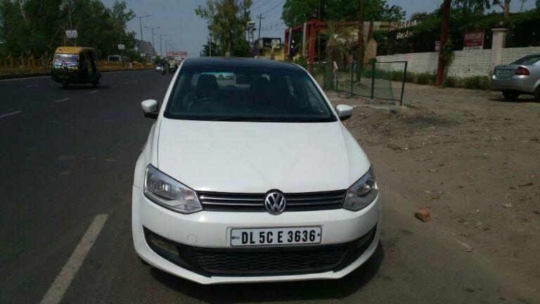 Volkswagen polo Trendline 1.2L (D) 2011