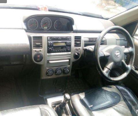 Nissan X-Trail ELEGANCE 2004