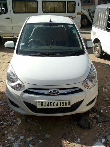 Hyundai i10 Sportz 1.1 2013