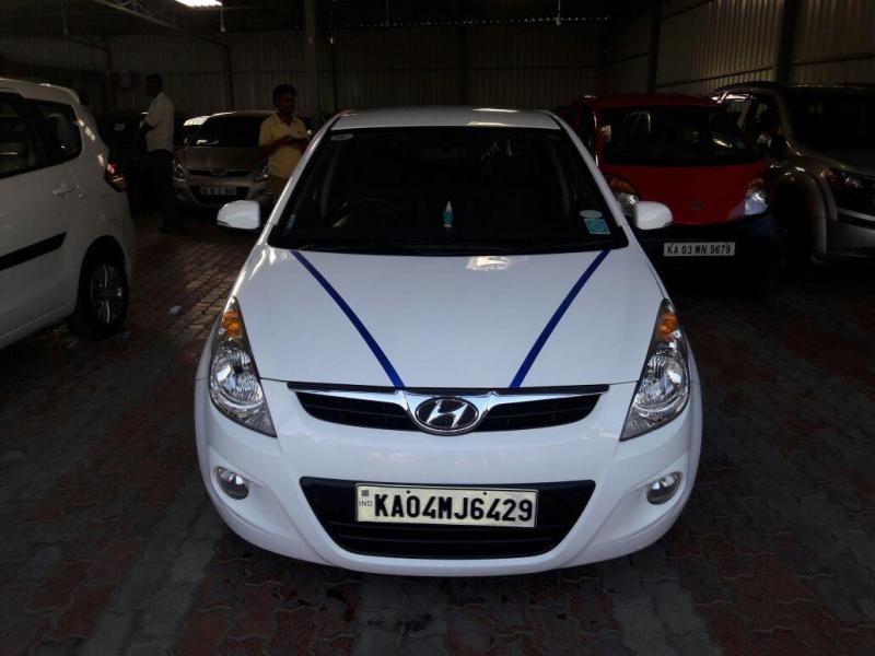 Hyundai i20 Asta 1.2 2012