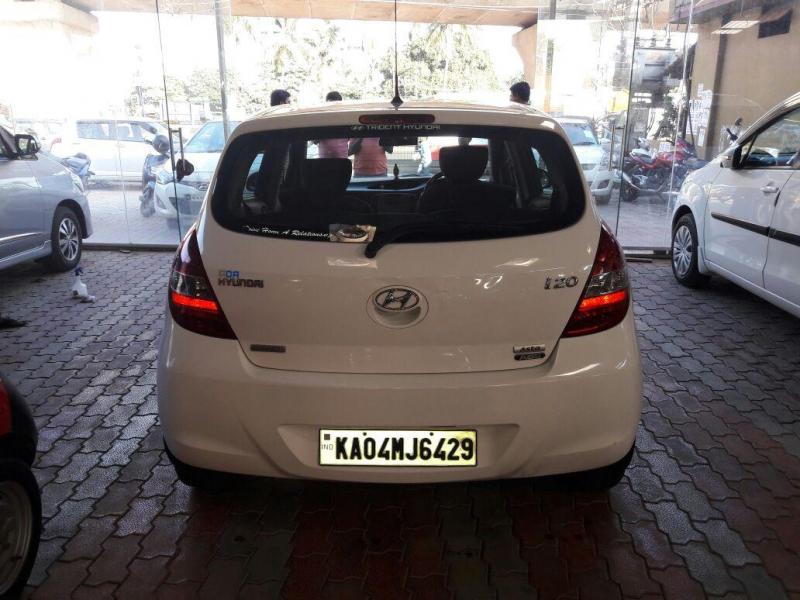 Hyundai i20 Asta 1.2 2012