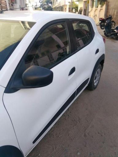 Renault KWID 1.0 RXT 2016