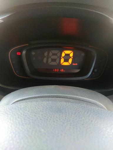 Renault KWID 1.0 RXT 2016