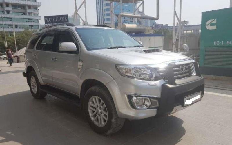 Toyota Fortuner 3.0 4X2 AT 2014