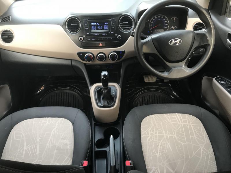 Hyundai Grand i10 Sportz (O) AT 1.2 Kappa VTVT 2014