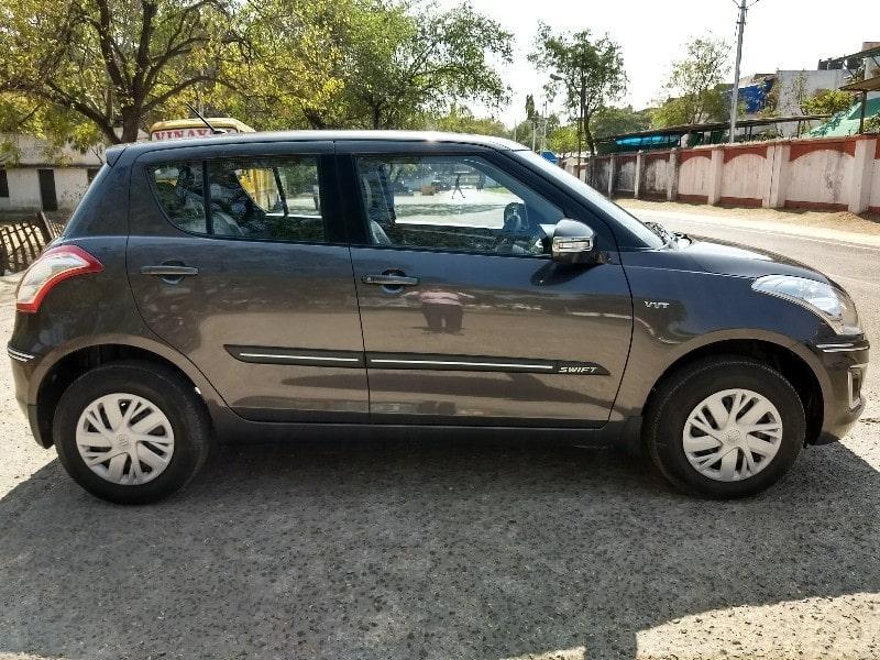 Maruti Suzuki Swift VXi 2016