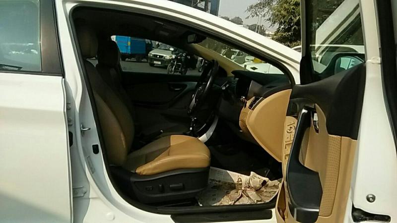 Hyundai Elantra 1.6 SX MT 2015