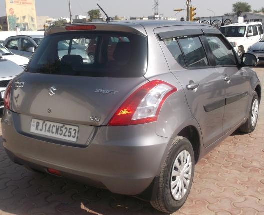 Maruti Suzuki Swift VXi 2014