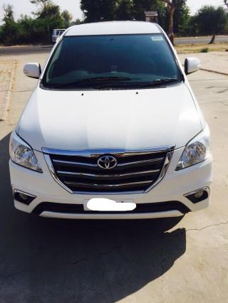 Toyota Innova 2.5 V 7 STR 2015